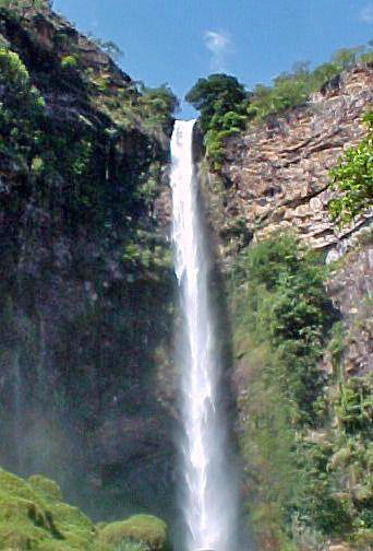 Salto do Itiquira 168 mts - Formosa - GO